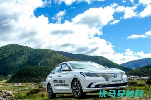 新能源汽车充电口进水了怎么办？电动车充电器一直亮红灯是怎么回事