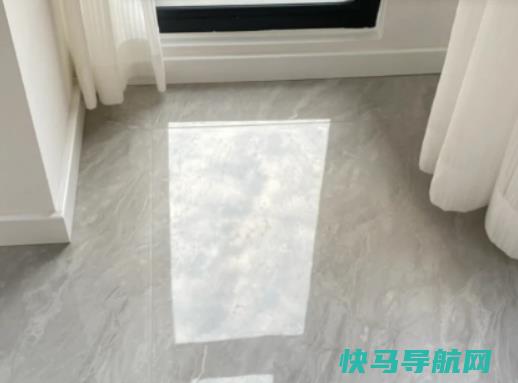 地暖上方地砖铺设厚度多少合适？为什么小色号瓷砖那么便宜